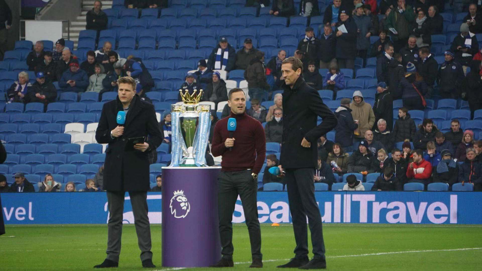 她的表现无 她的表现无