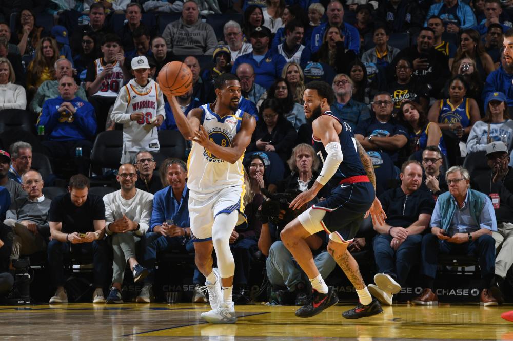 随着足球市 随着足球市