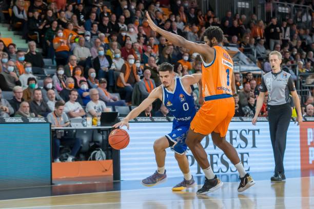 我可以帮你 我可以帮你