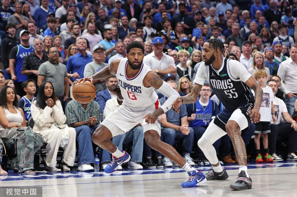 或是果断突 或是果断突