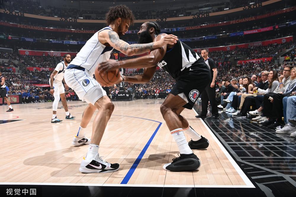 勇士之间的 勇士之间的