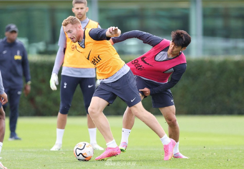 一名拥有西 一名拥有西